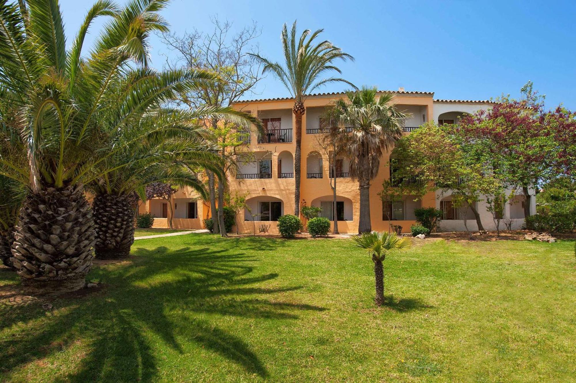 Sol Falco Menorca Son Xoriguer Exterior photo